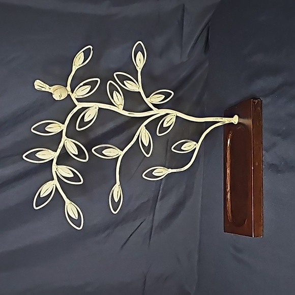 Jewelry Tree - Picture 2 of 6